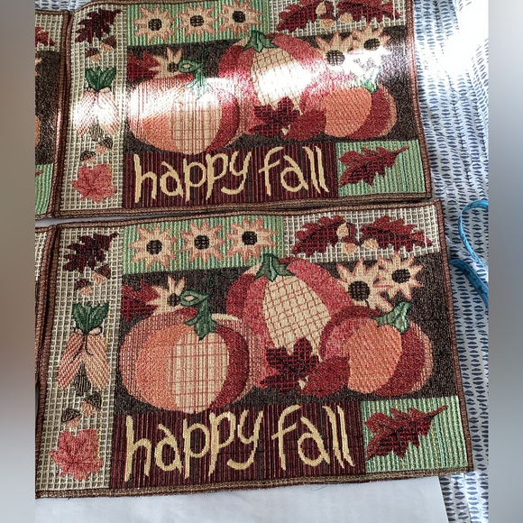 Thanksgiving Cloth Placemats - vintage size 17 x 12 - Picture 2 of 4